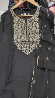 FVD  BLACK PARI